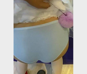 绝色美女喵喵COS卡姆依龙女仆，跪舔shenhoukou+huo给力上演