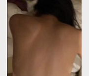 宝岛情侣自拍视频：爆炸性的魅力，感受真实的感觉