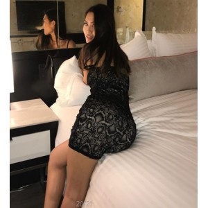 火辣身材美兔+91sweattt完整原版九套大合集，视频中的男主角精致脸蛋，酒店独秀，让你痴迷！