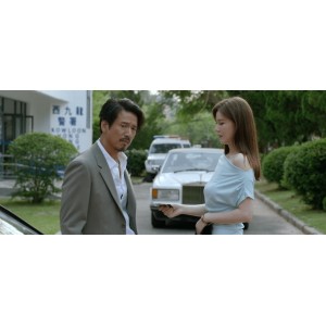 《陈小春重装出击，缉拿毒贩瓦解黑暗势力，重装战警勇敢出击》