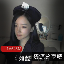 《抖音网红{{网红名字}}的如懿之旅：美丽与心灵的双重绽放》