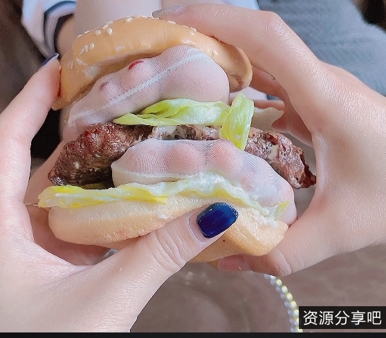 取标题小倩：网红足系列小盆友带来的欢乐与快乐