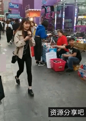 达叔街头涂鸦：让你感受到不可思议的美好