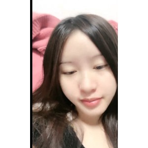 网红小玉精彩视频：乖巧美少女完美秀出魅力，实现人生巅峰