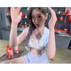 璃奈酱：虎牙新晋人气女神，精选超粉美女，穿梭空中的前车大灯，拥有神秘力量的少林寺武术精灵