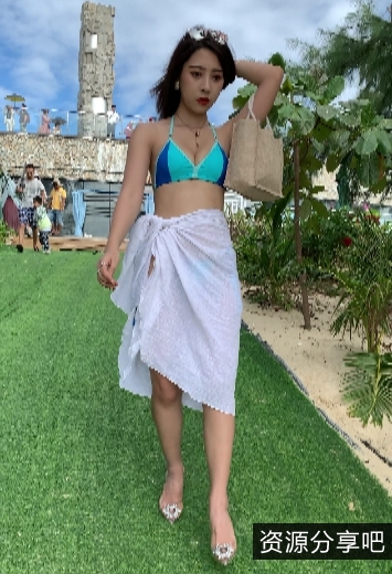 蓝色比基尼美女胖臀视频，10V8.9G百度云