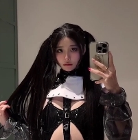 妮是老虎微密圈系列套图：上千张4.37G图片+视频，百度盘免费下载