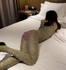 海角社区我的精选姐姐合集14V2.7G百度盘