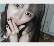 安雪儿：推特网红上班私底下的技术娴熟表情