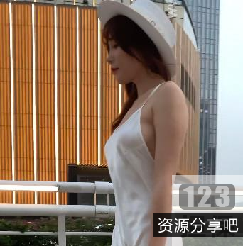 限时热卖秀人网芝芝booty，尽显高颜值的晚礼服必备！