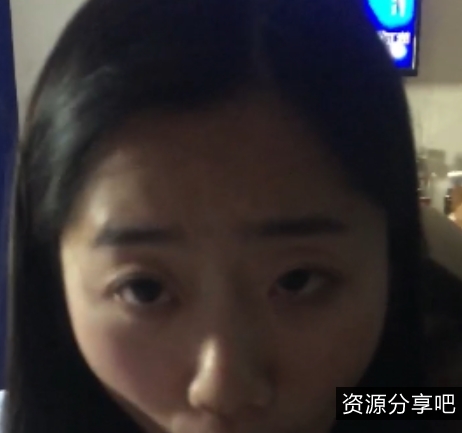 眼镜妹小冰合集：49P/6V，精彩内容抓拍模糊照视频，下载收藏观看