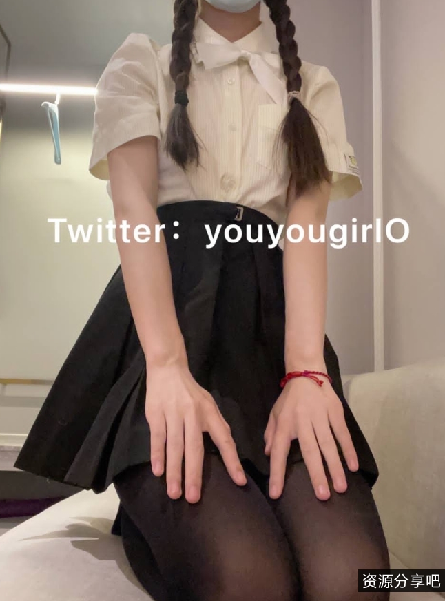 573Mneko酱：双马尾JK白丝两套，视频丰富多样