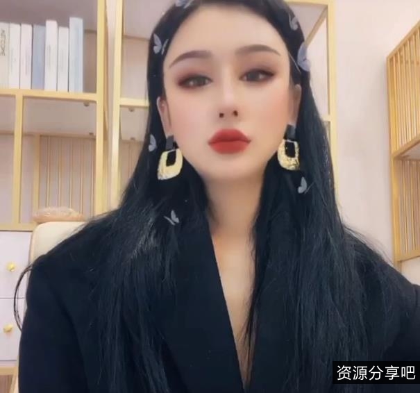 疯狂抖音新篇：倒着喷憋尿出来115V，4.7G