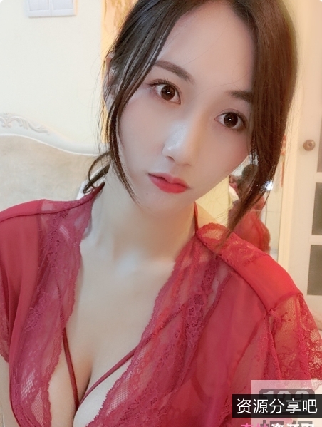 小小玉酱高颜值合集：24套1.8G御姐视频大放送