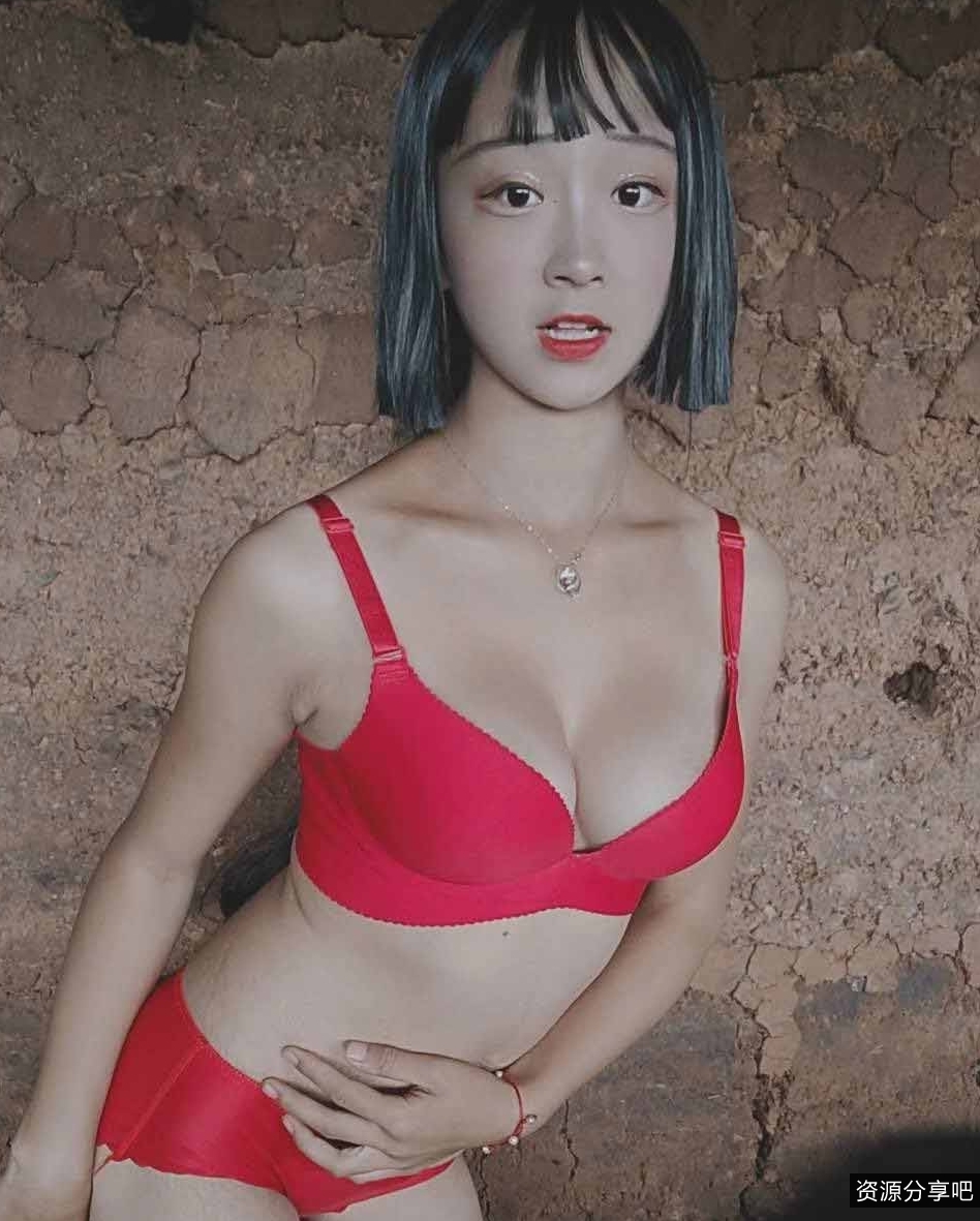 稀有快手宝妈宝纷定制福利视频30v+136p+647M