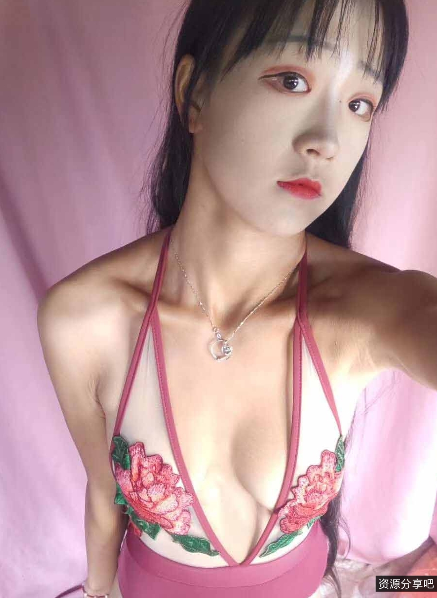 稀有快手宝妈宝纷定制福利视频30v+136p+647M