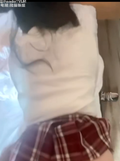 顶级双马尾光“阴”妹子小浅同学最新合集1V200M，私拍嘴艺互动视频