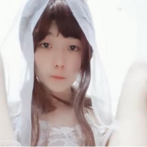 OnlyFans优质TSywzzz合集339V21G，推特大雕萌妹自信满满