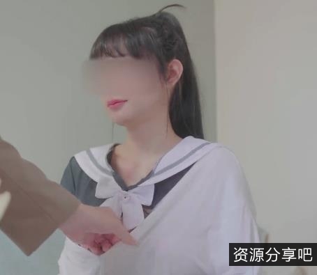 Demi爹咪校园查违禁实拍1V450M青涩诱人