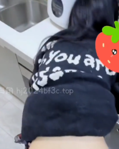 百度盘思考妹妹优质清纯合集8部2.06G，真实乱来神秘处