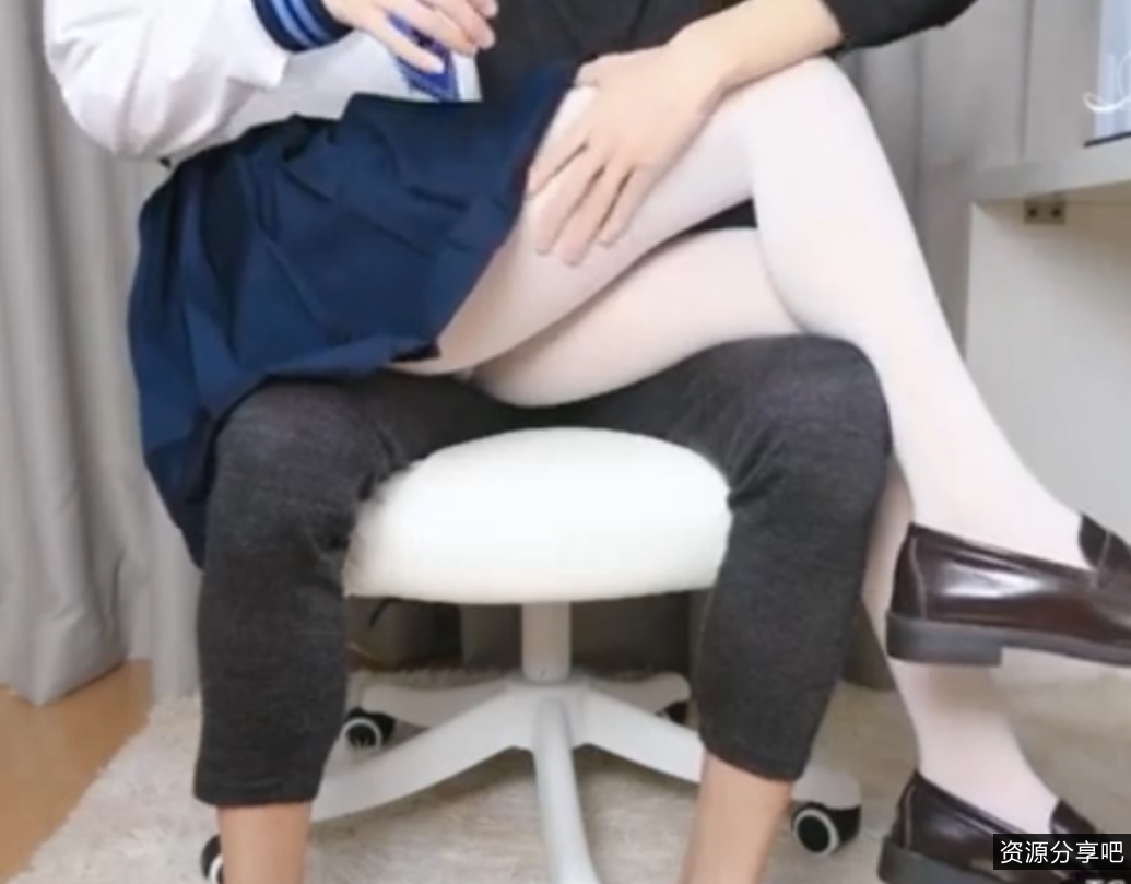 推特点酱酱白丝美脚足艺原神COS4V300M超润