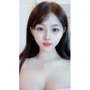 微密圈小优馒头超弹私拍合集26v30.2G