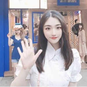 南航空乘珍藏版私密视频1部5.7G丰腴身材二度互动