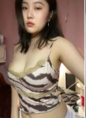 校花小薇私密狂欢35部绝密档案1.24G辣到冒烟