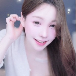 熊猫直播甜辣风250段典藏6.9G蜜桃臀太顶了